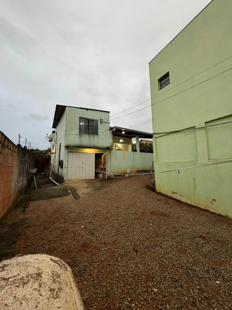 Casa, 3 quartos, 270 m² - Foto 1