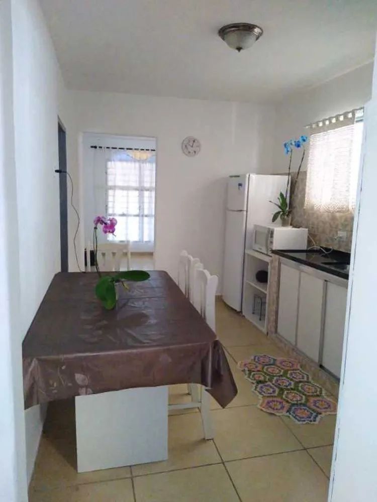 Casa, 2 quartos, 62 m² - Foto 1