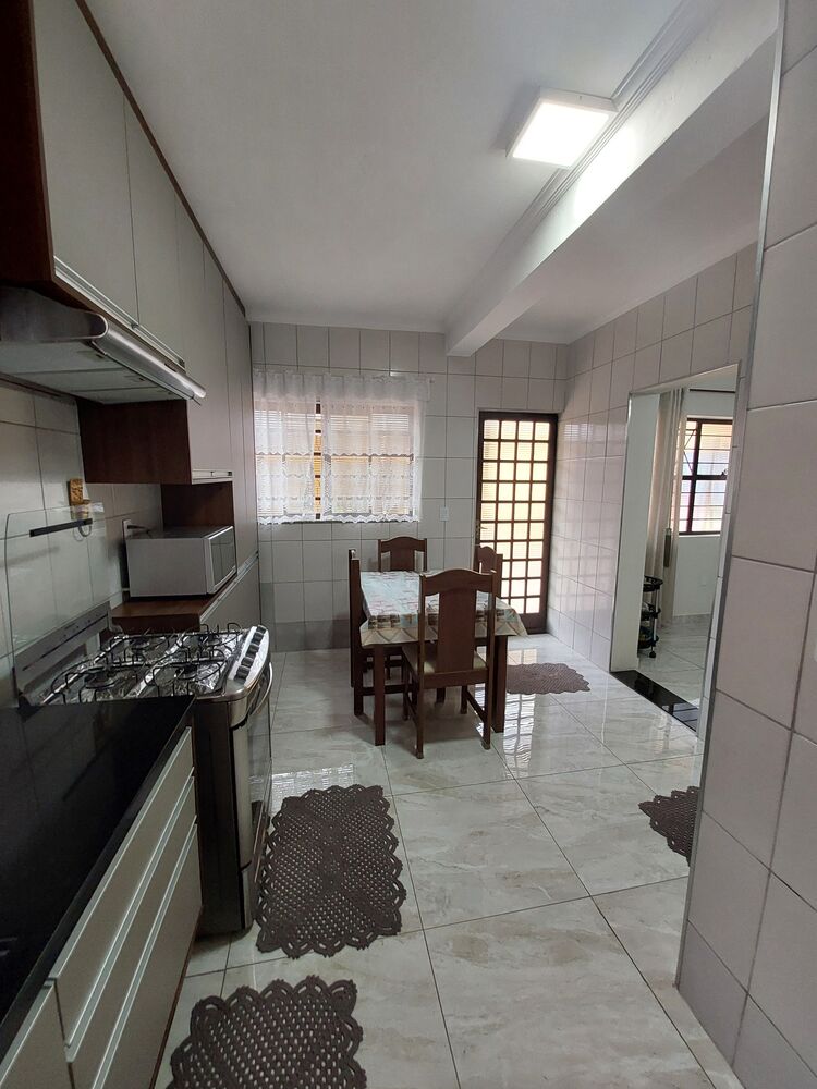 Casa à venda com 3 quartos, 189m² - Foto 13