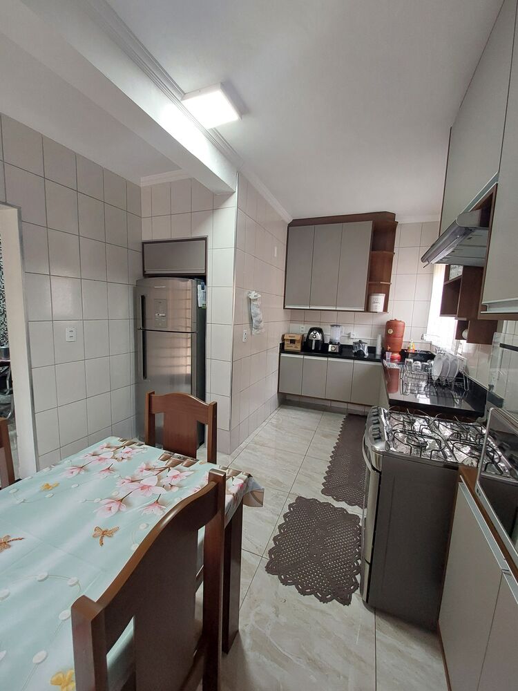 Casa à venda com 3 quartos, 189m² - Foto 14