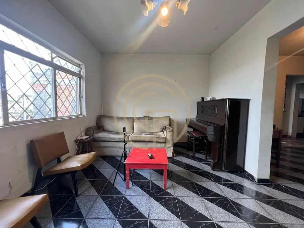 Casa, 3 quartos, 325 m² - Foto 2