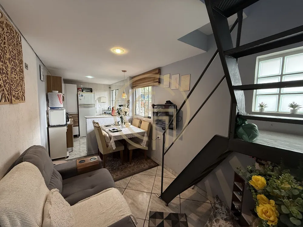 Casa, 2 quartos, 60 m² - Foto 1