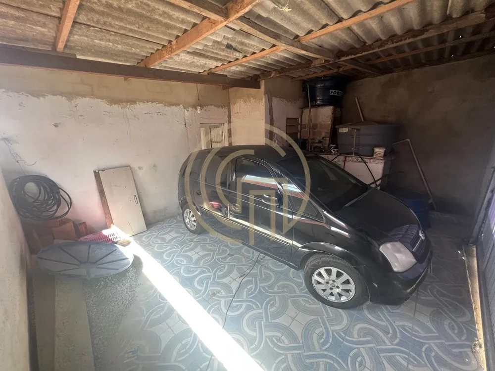 Casa, 6 quartos, 130 m² - Foto 1
