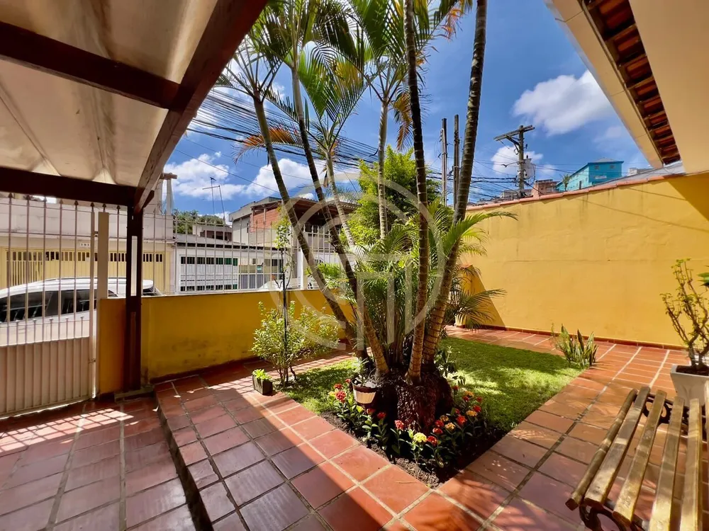 Casa, 4 quartos, 250 m² - Foto 1
