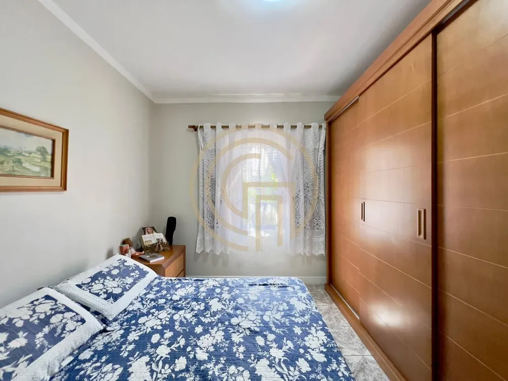 Casa, 4 quartos, 250 m² - Foto 3