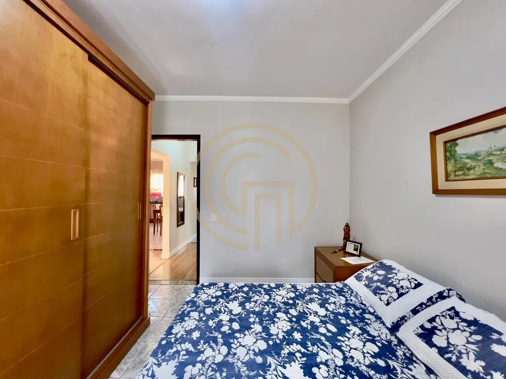 Casa, 4 quartos, 250 m² - Foto 4