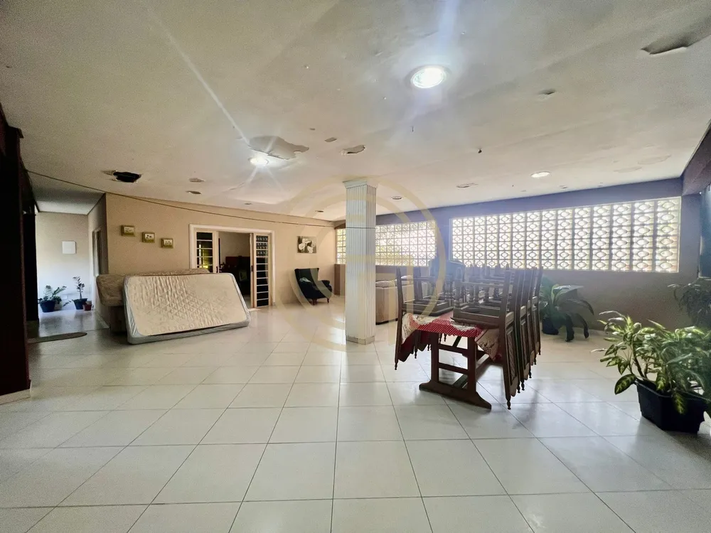 Casa, 6 quartos, 250 m² - Foto 5