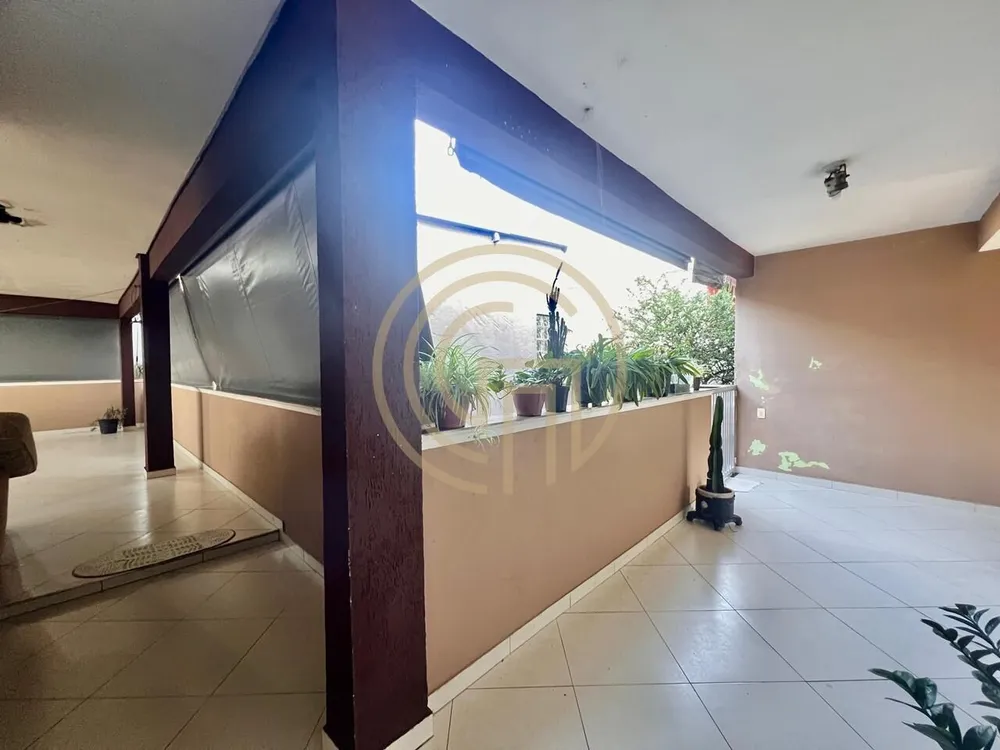 Casa, 6 quartos, 250 m² - Foto 6