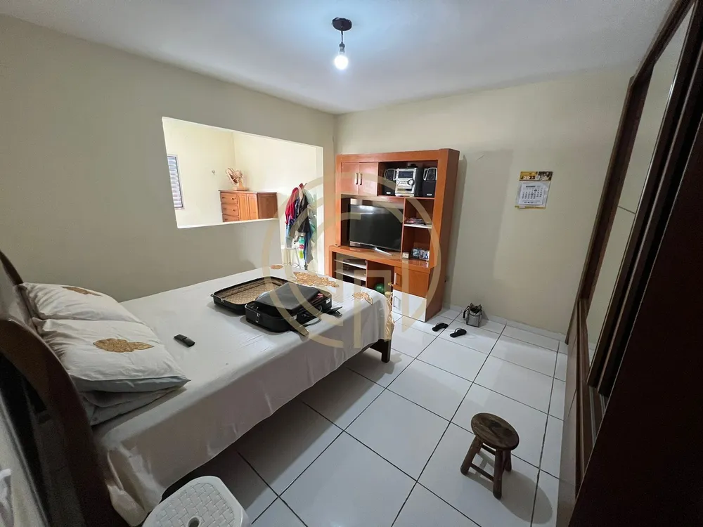 Casa, 4 quartos, 250 m² - Foto 11