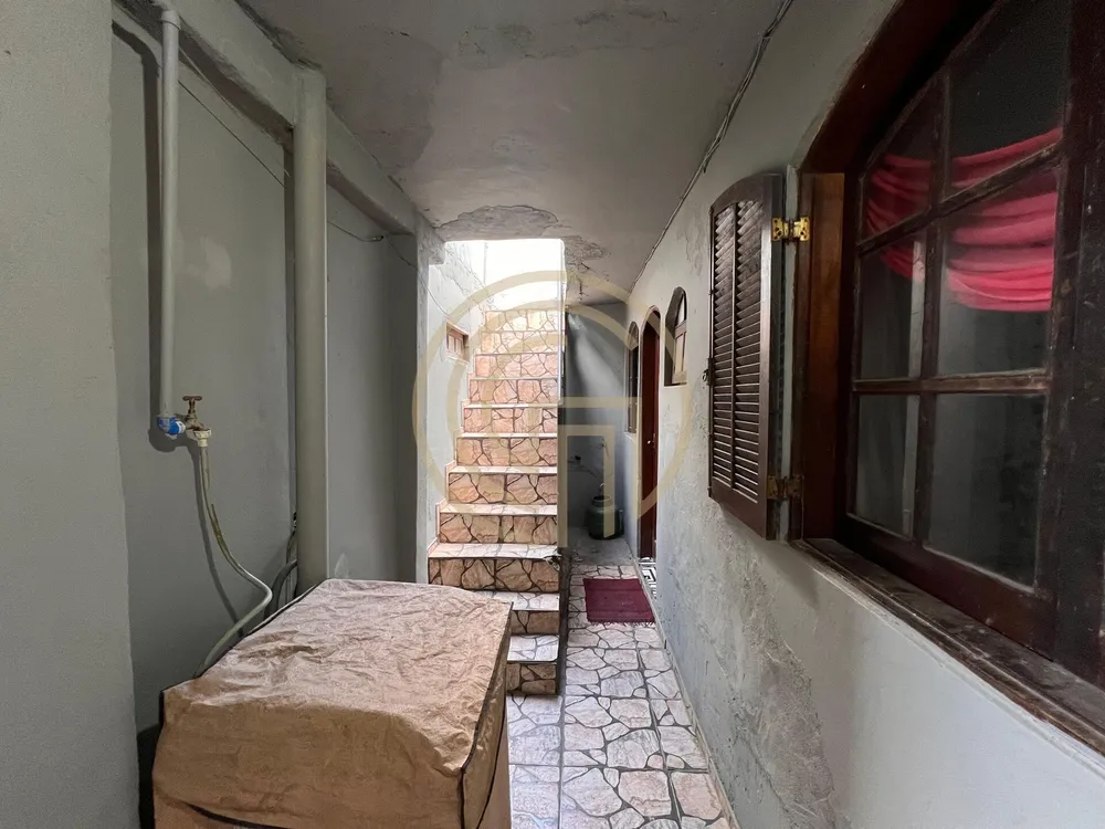 Casa, 6 quartos, 125 m² - Foto 2