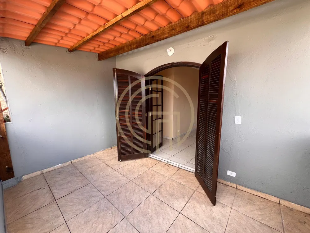 Casa, 6 quartos, 125 m² - Foto 3