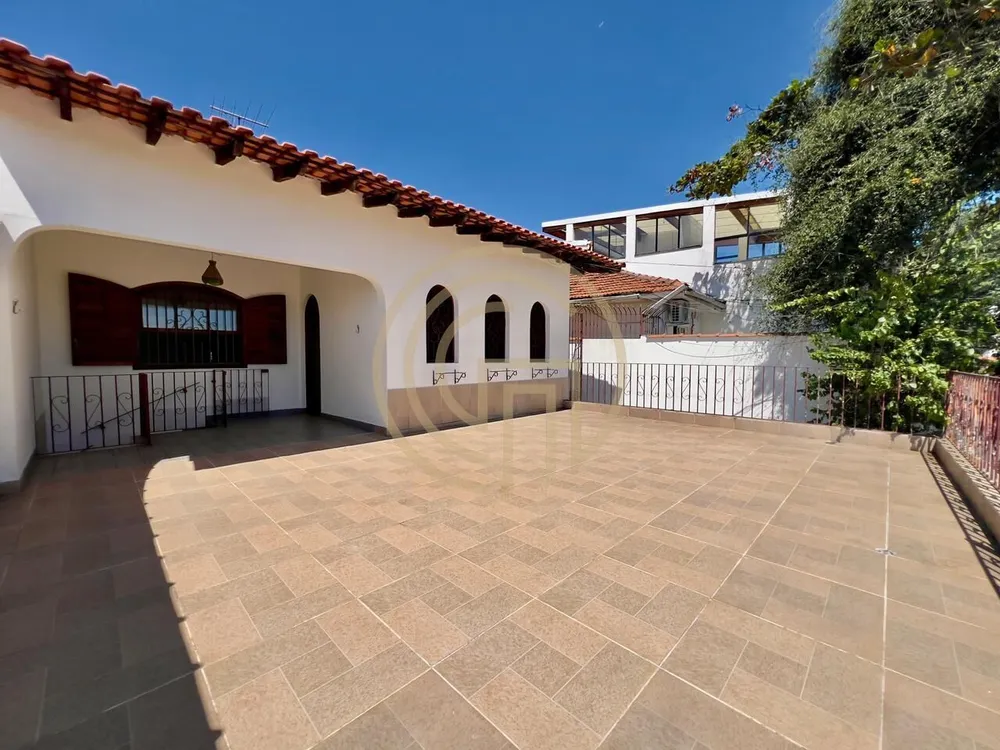 Casa, 6 quartos, 314 m² - Foto 1