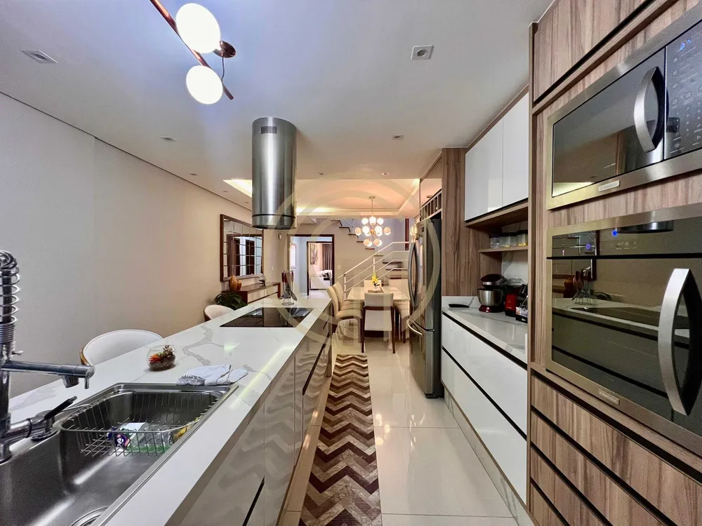 Sobrado, 3 quartos, 200 m² - Foto 4