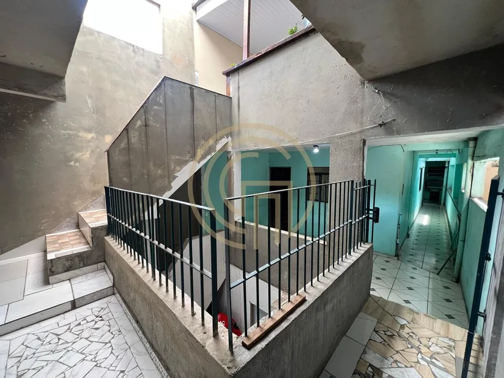 Casa, 6 quartos, 200 m² - Foto 8