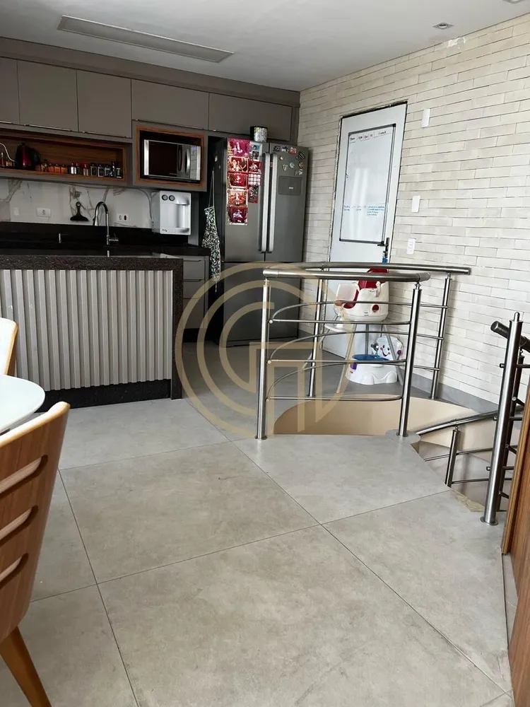 Apartamento, 3 quartos, 150 m² - Foto 1