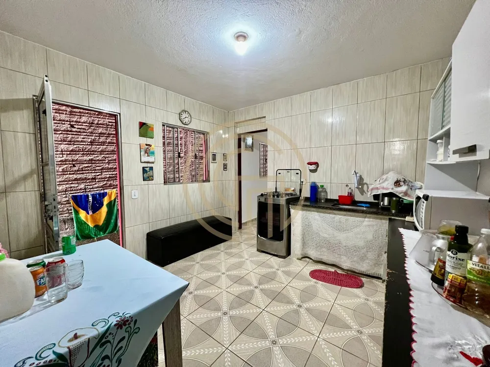 Casa, 5 quartos, 250 m² - Foto 1