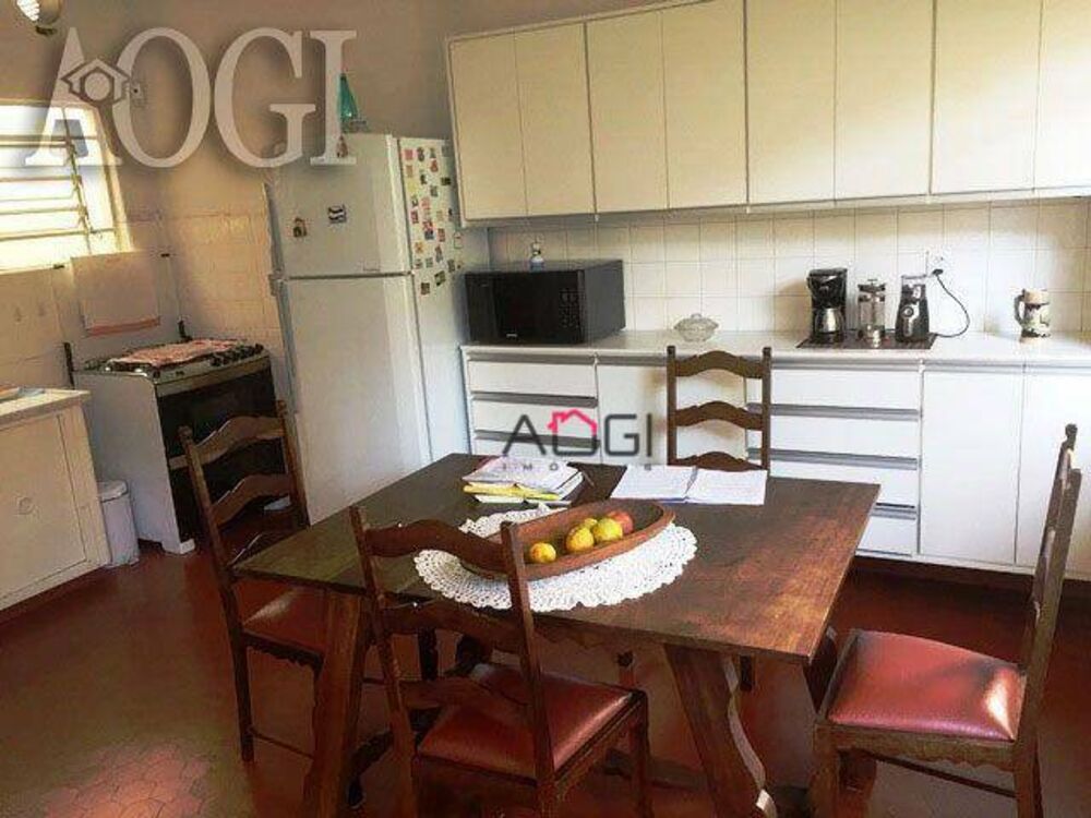 Casa, 3 quartos, 168 m² - Foto 2