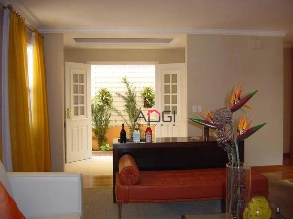 Casa, 4 quartos, 366 m² - Foto 2