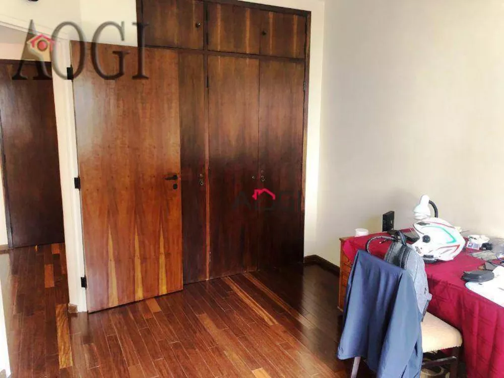 Apartamento, 3 quartos, 196 m² - Foto 3