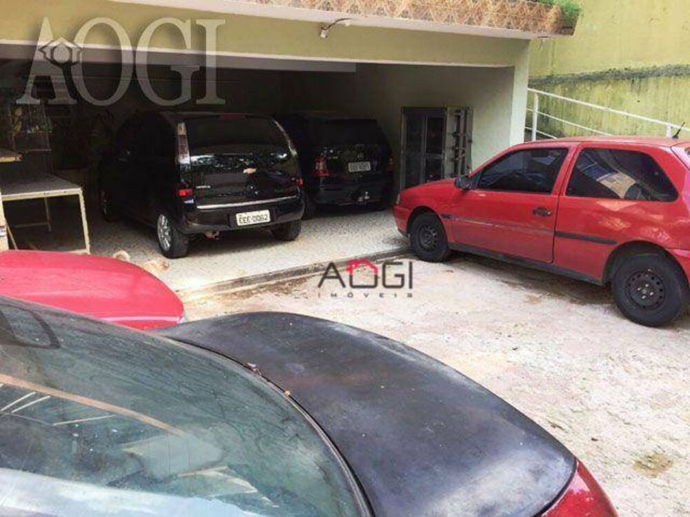 Casa, 5 quartos, 331 m² - Foto 2