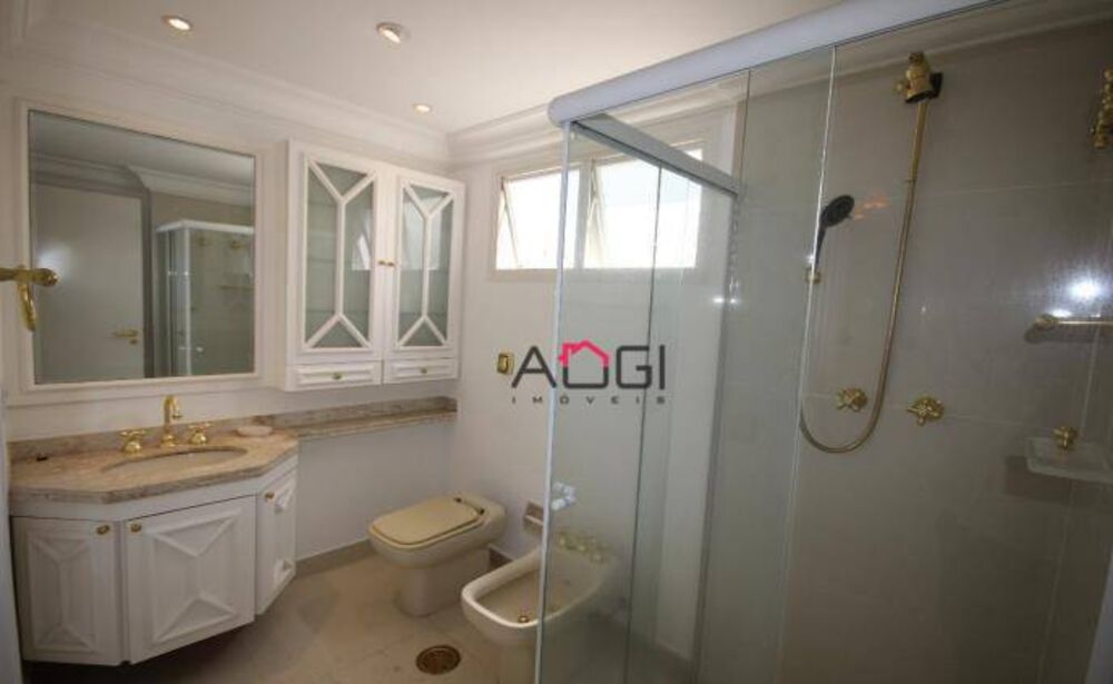 Apartamento, 3 quartos, 243 m² - Foto 2