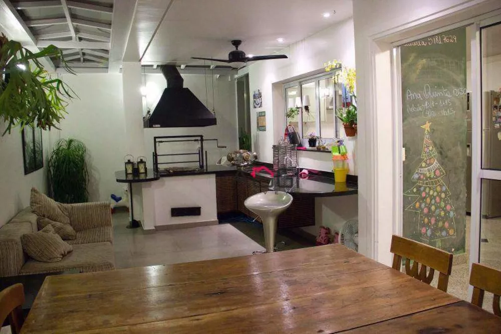 Casa de Condomínio, 4 quartos - Foto 1