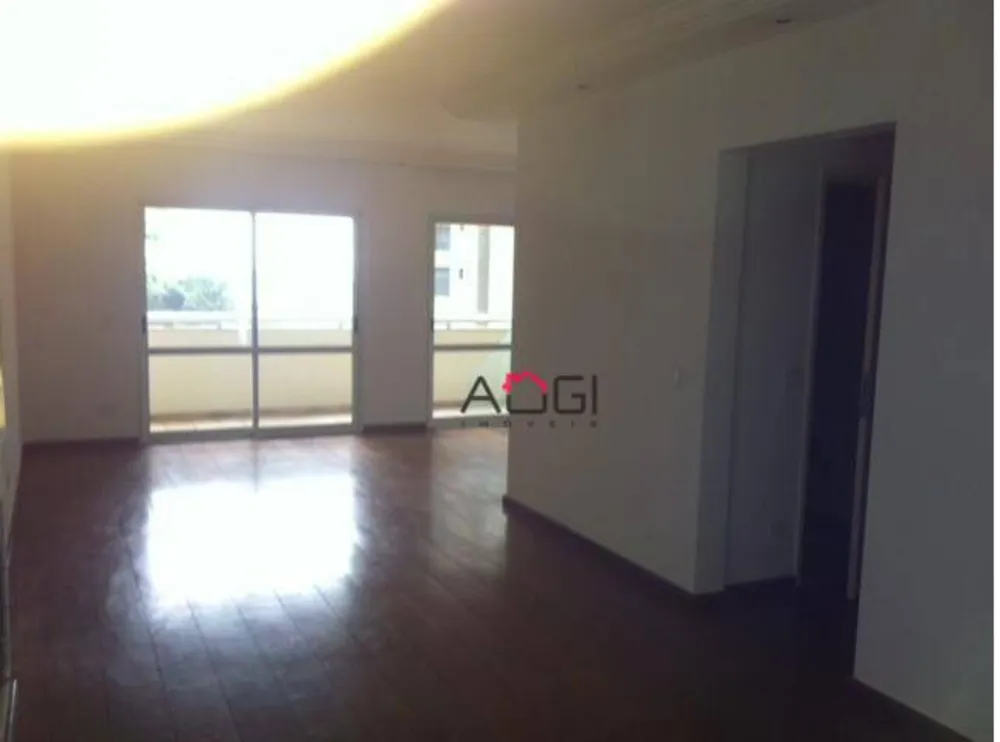 Apartamento, 3 quartos, 145 m² - Foto 2
