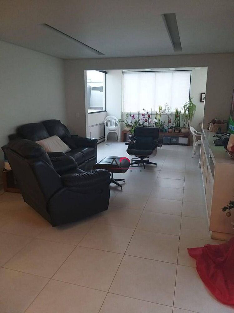 Apartamento, 3 quartos, 197 m² - Foto 2