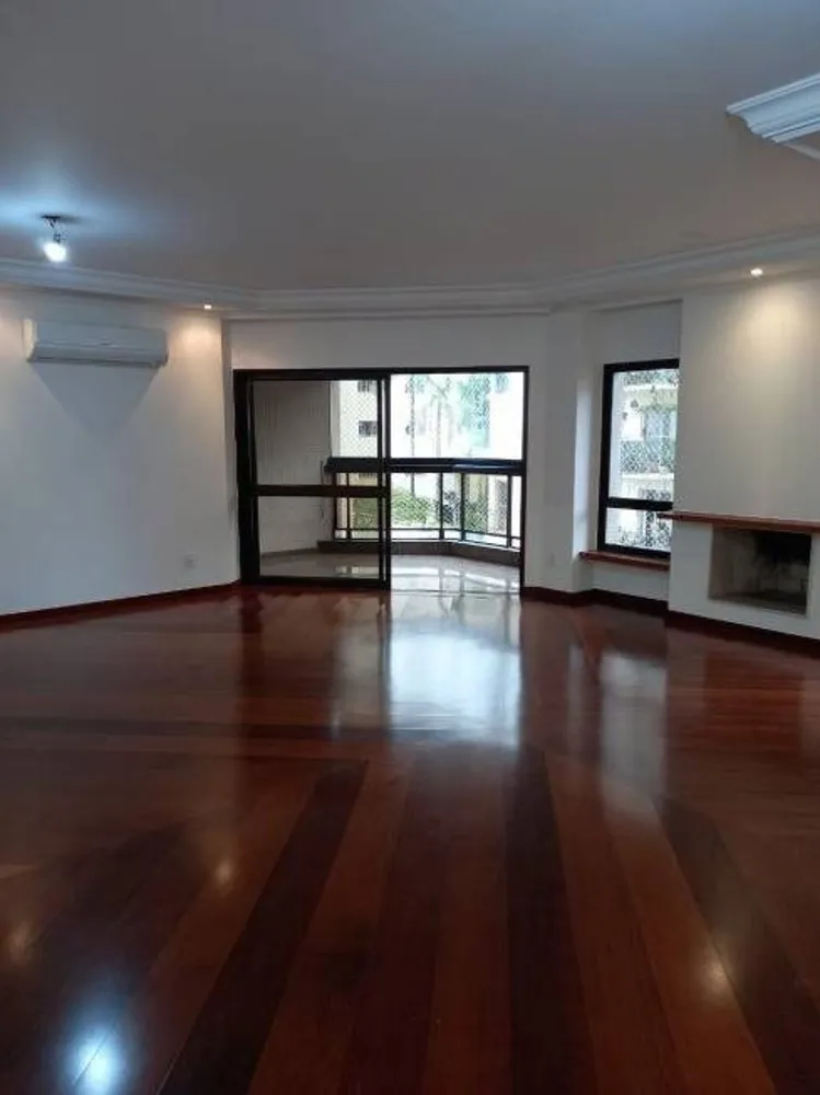 Apartamento, 3 quartos, 157 m² - Foto 2