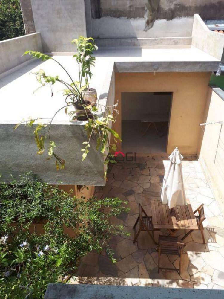 Casa, 4 quartos, 218 m² - Foto 13