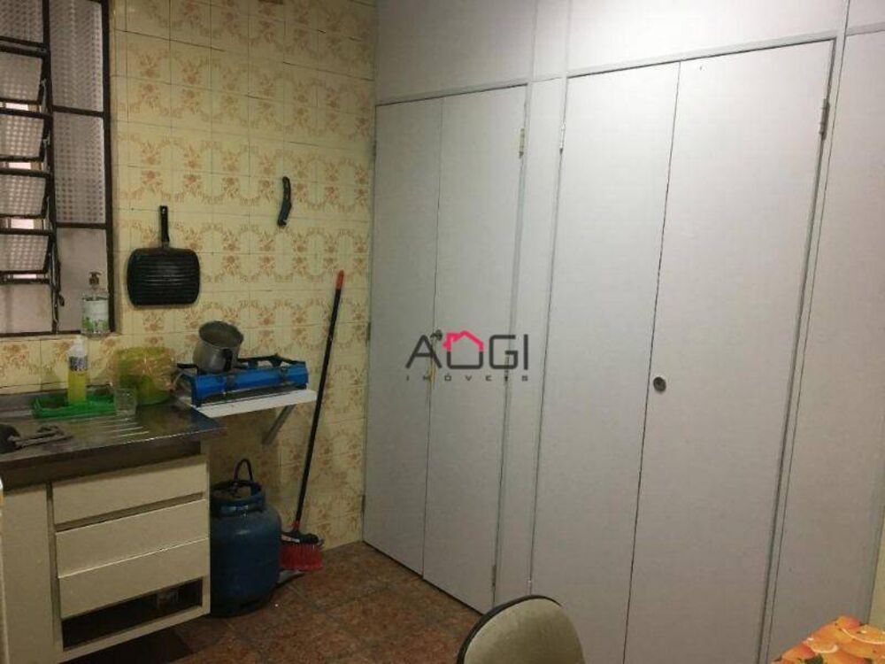 Casa, 3 quartos, 257 m² - Foto 2