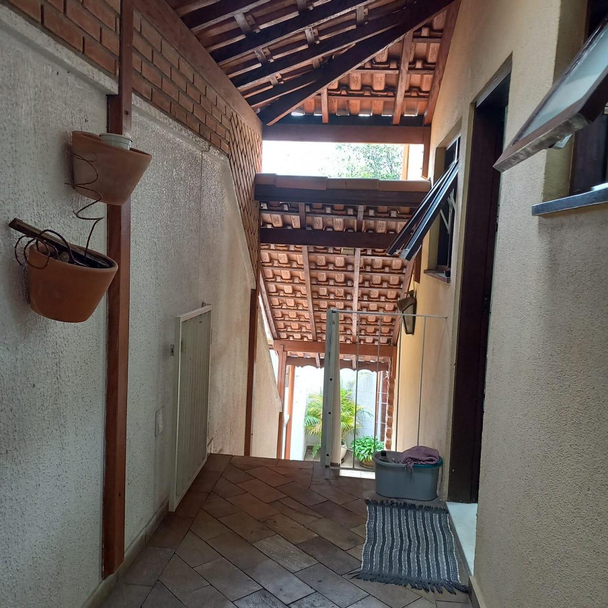 Casa de Condomínio à venda com 3 quartos, 194m² - Foto 12