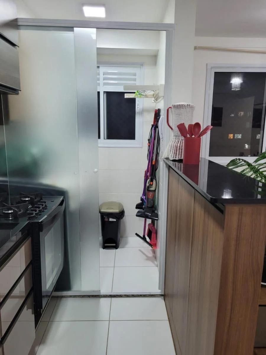 Apartamento à venda com 2 quartos, 40m² - Foto 2