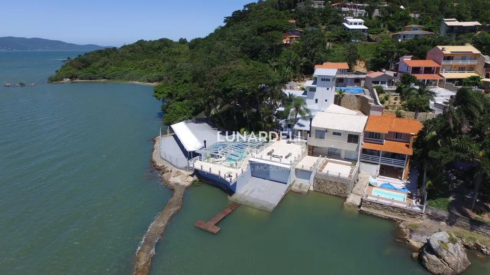 Casa, 8 quartos, 900 m² - Foto 1