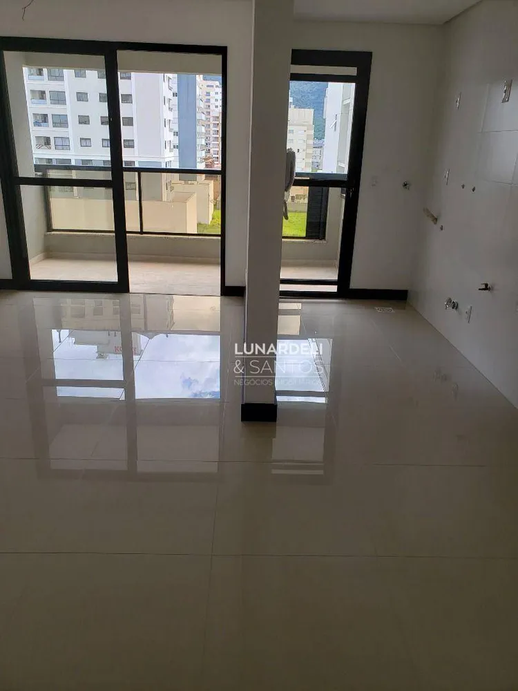Apartamento, 2 quartos, 70 m² - Foto 2