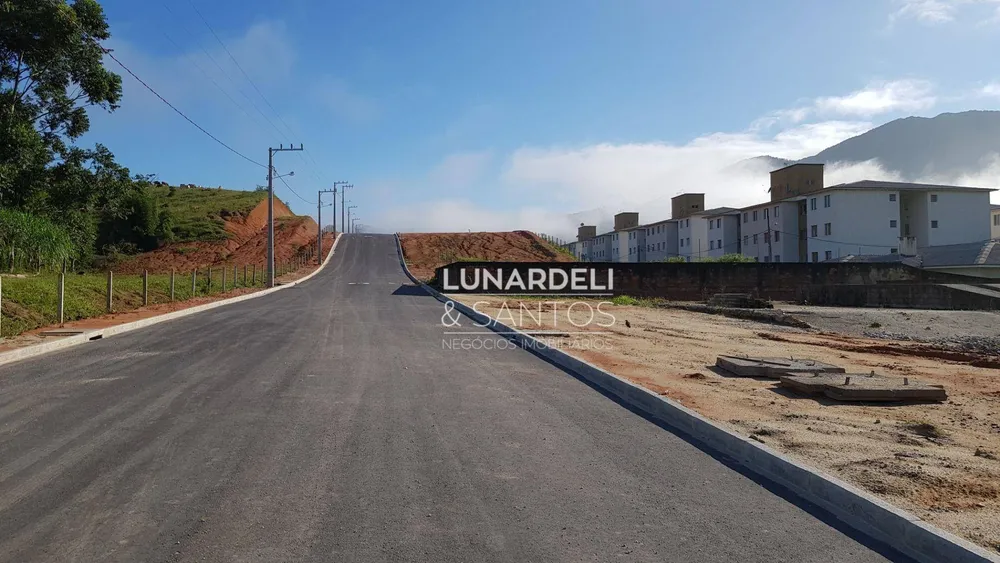 Loteamento e Condomínio, 438 m² - Foto 1