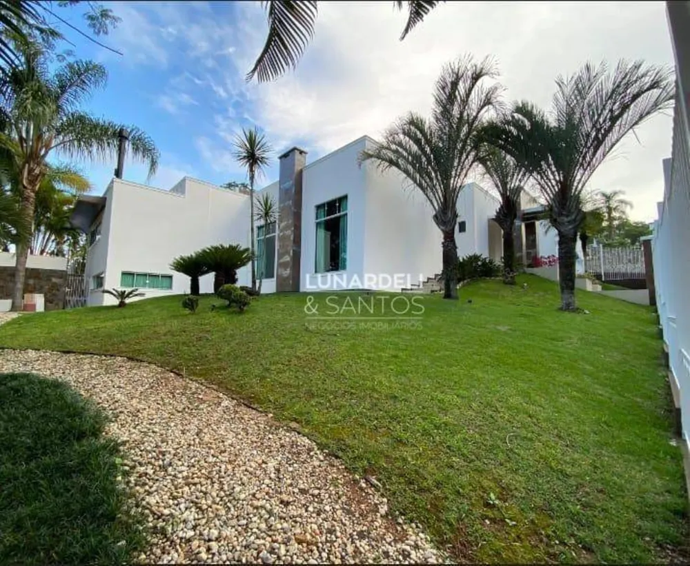Casa, 3 quartos, 1000 m² - Foto 1