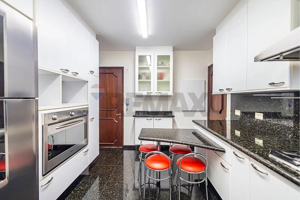 Apartamento, 3 quartos, 186 m² - Foto 2