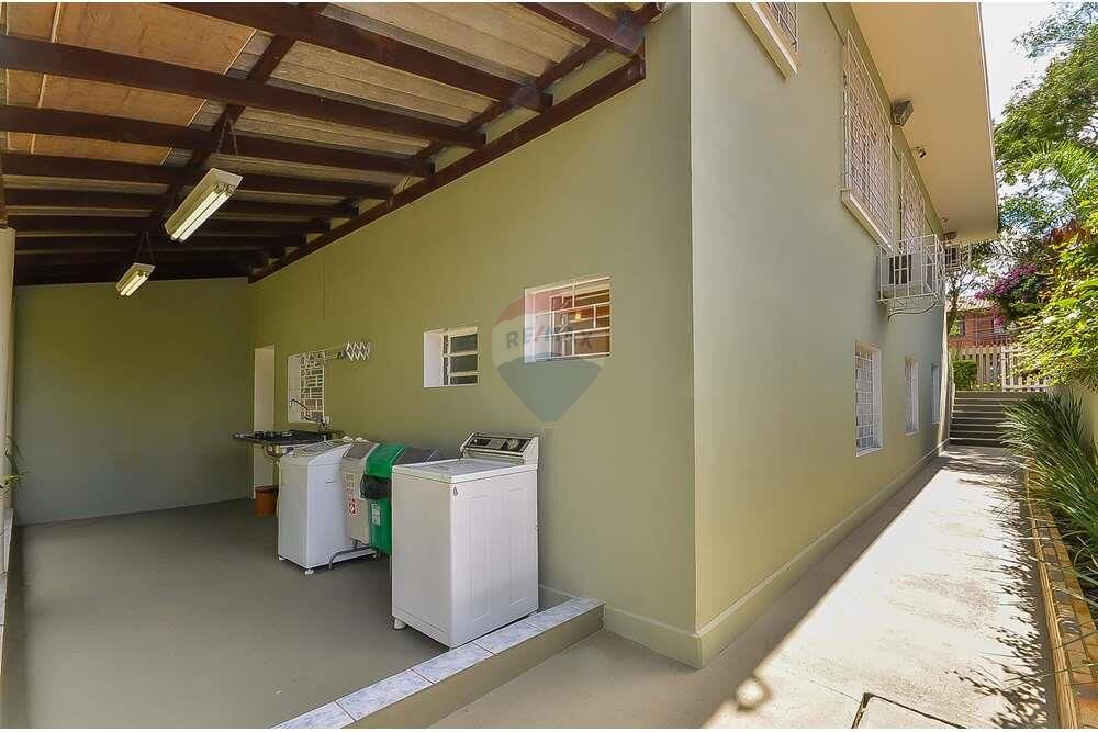 Prédio Inteiro à venda com 8 quartos, 216m² - Foto 17