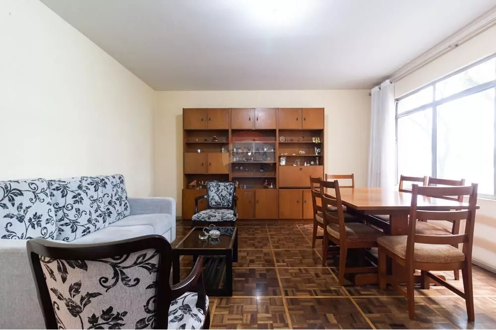 Apartamento à venda com 3 quartos, 96m² - Foto 2