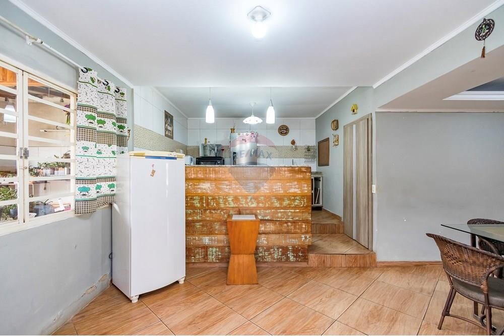 Sobrado, 6 quartos, 199 m² - Foto 8