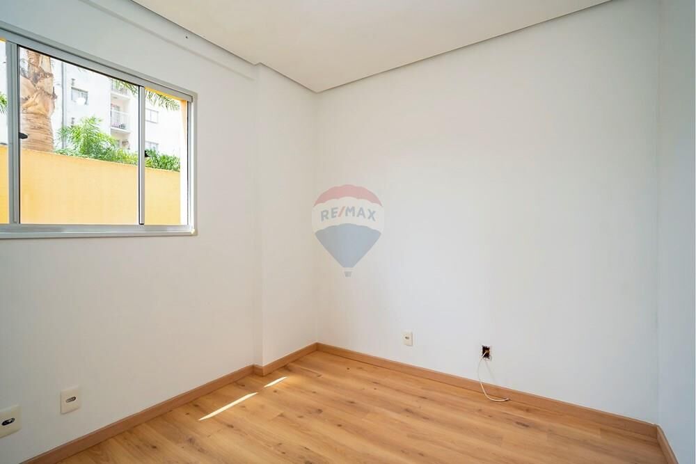 Apartamento à venda com 3 quartos, 98m² - Foto 10