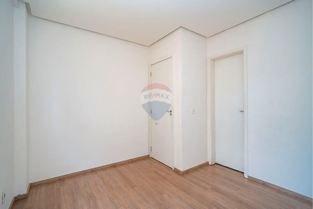Apartamento à venda com 3 quartos, 98m² - Foto 9