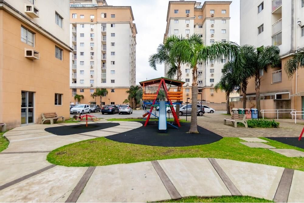 Apartamento à venda com 3 quartos, 98m² - Foto 1