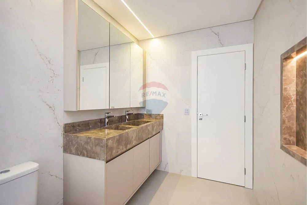 Apartamento, 3 quartos, 239 m² - Foto 12