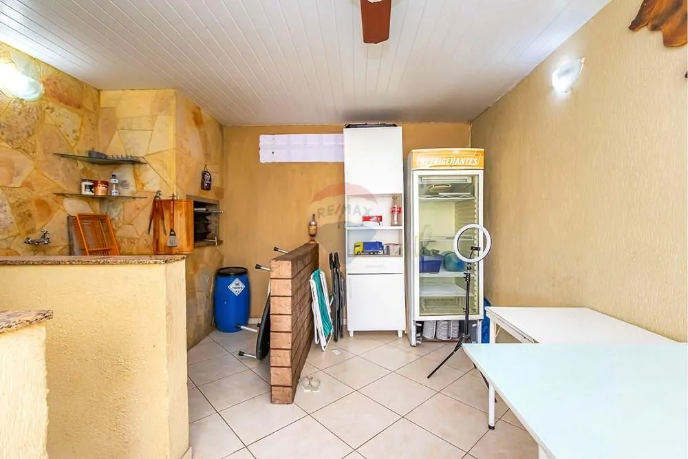 Casa, 3 quartos, 200 m² - Foto 16