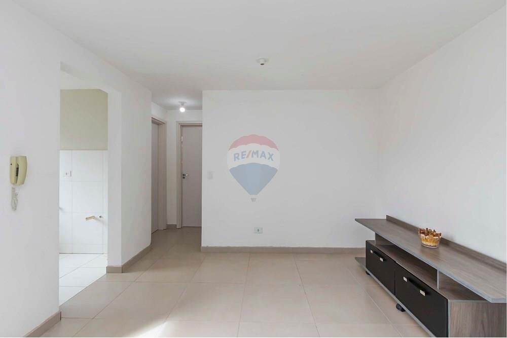 Apartamento à venda com 2 quartos, 42m² - Foto 3