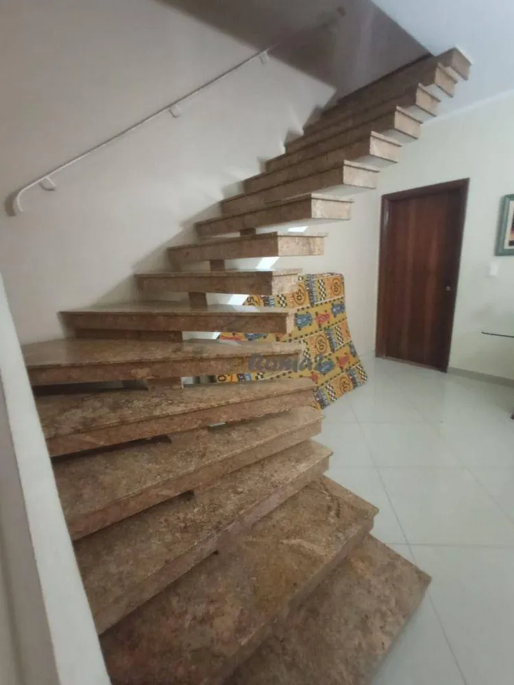 Sobrado, 6 quartos - Foto 1