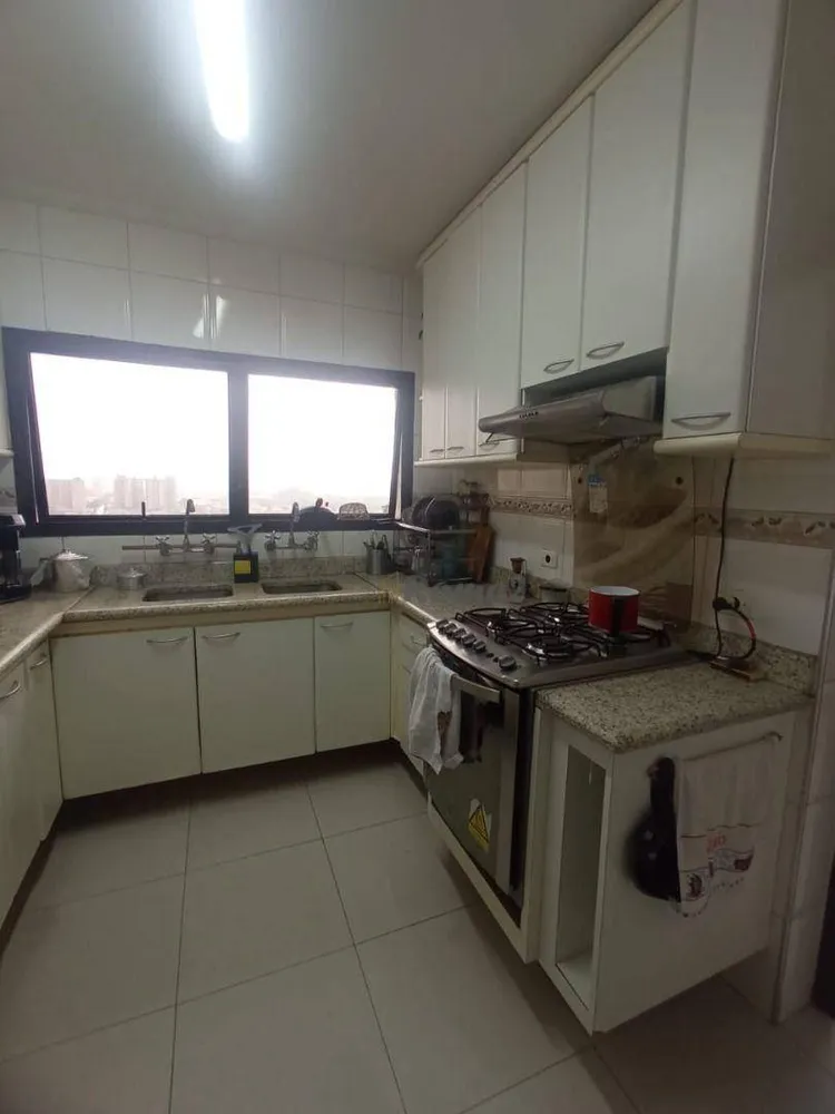 Apartamento, 3 quartos, 140 m² - Foto 8