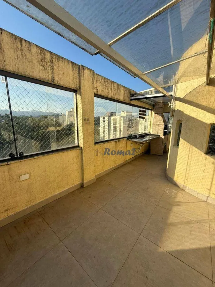 Cobertura, 3 quartos, 160 m² - Foto 2